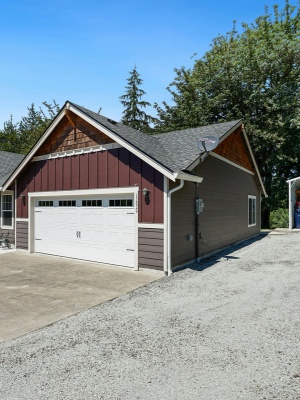 Affordable garage repair services in Edmonton providing quality solutions for damaged garages Affordable garage repair services in Edmonton providing quality solutions for damaged garages